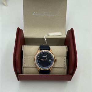 Man Salvatore, Ferragamo timeless 40 mm quartz, watch deployment clasp